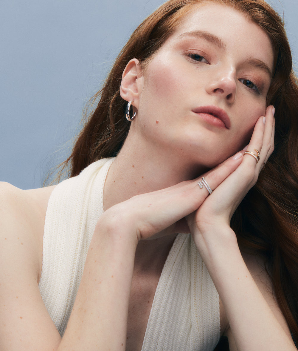 Classic Duet Hoops
